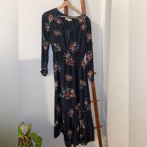 Ann Taylor Loft long sleeve floral maxi. Size: MP